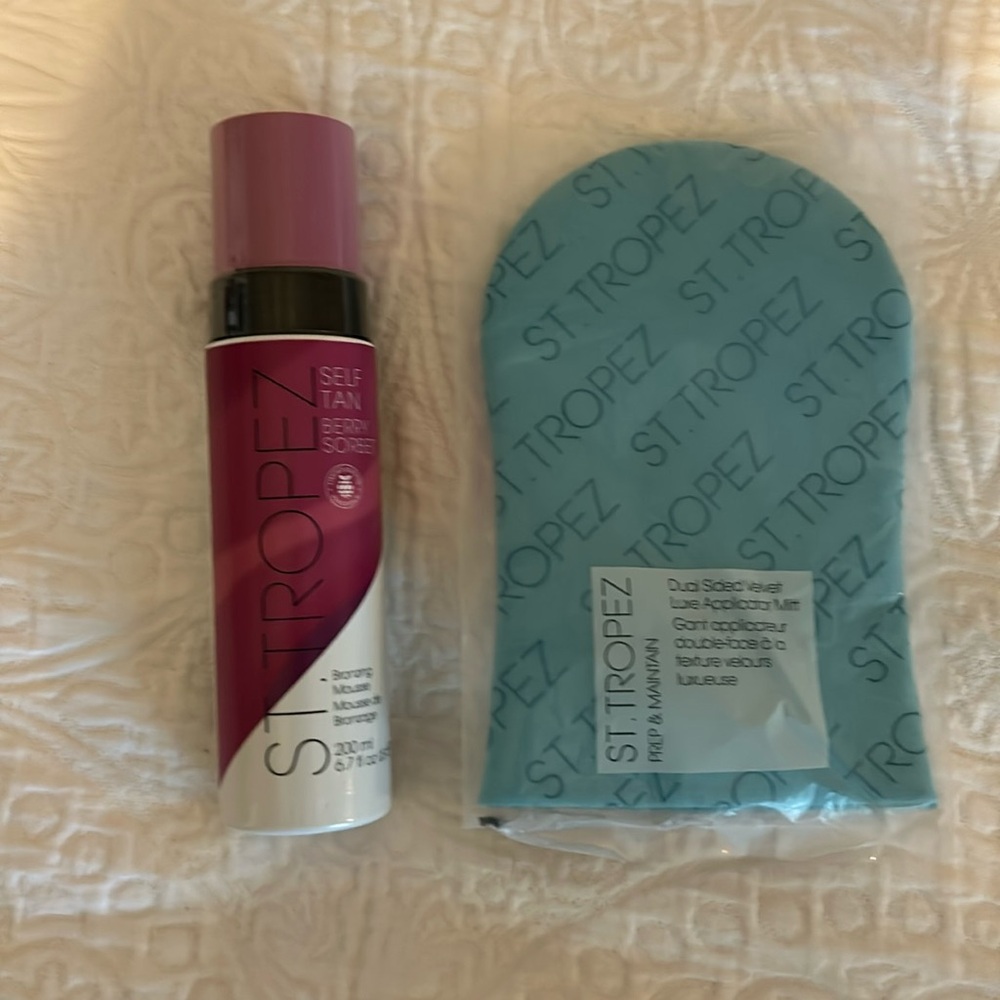 St Tropez Self Tanner & Mitt